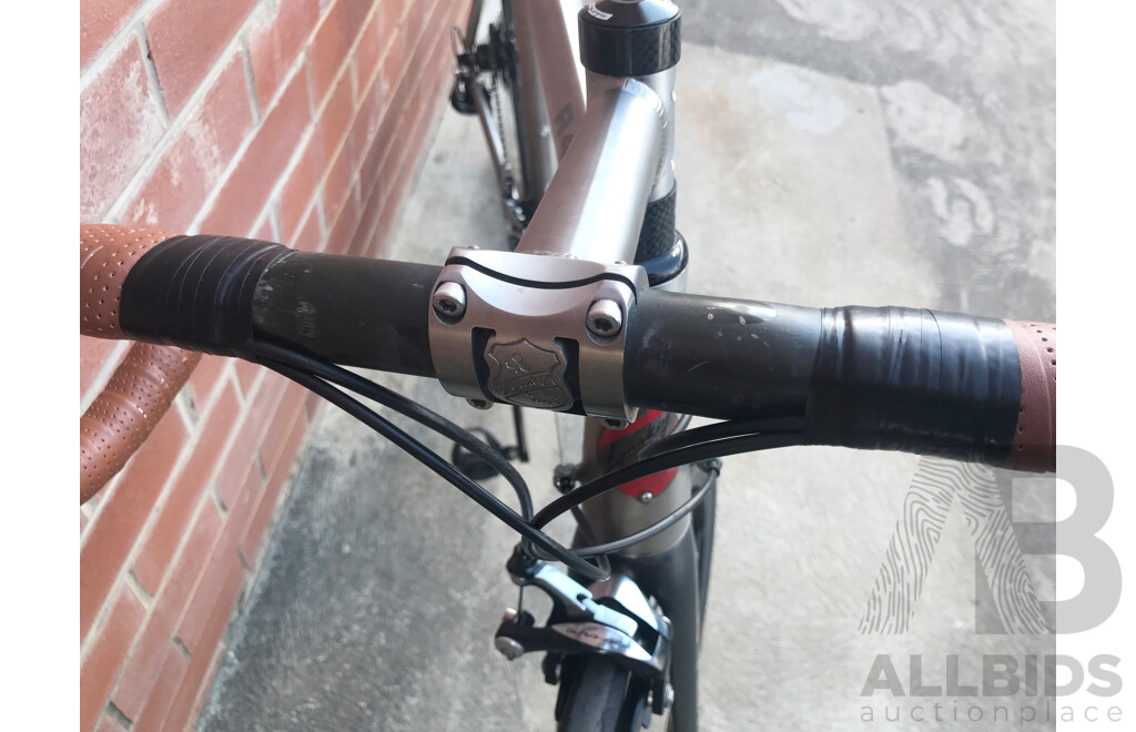 Lynskey Titanium R450 11 Speed Road Bike