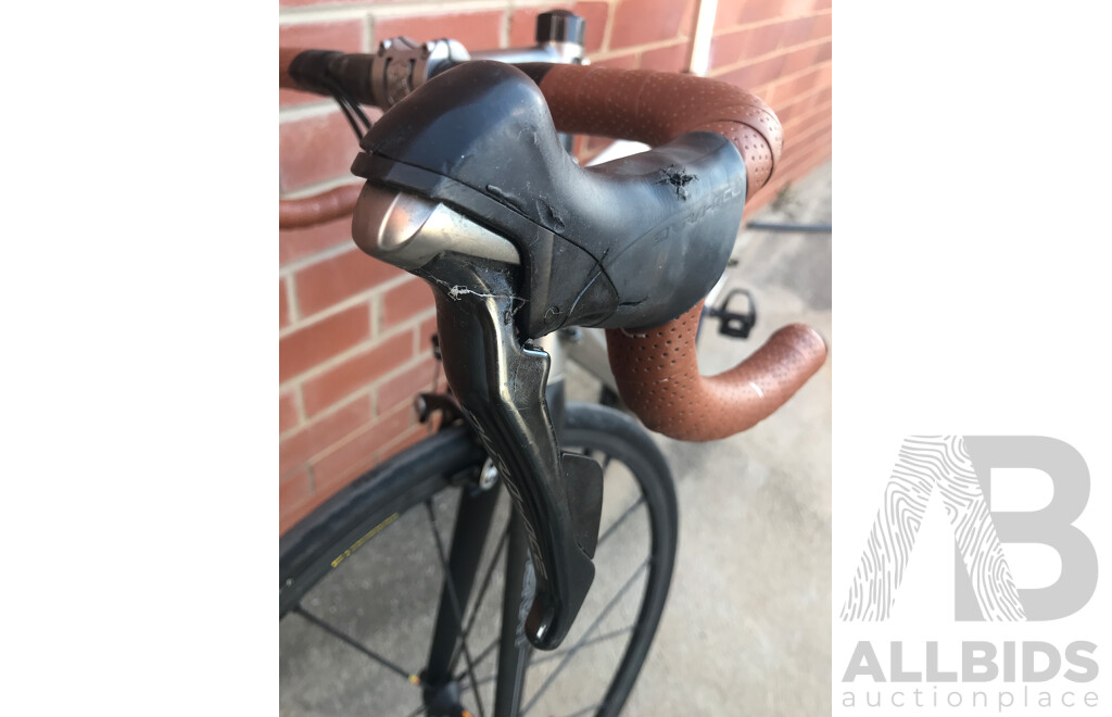 Lynskey Titanium R450 11 Speed Road Bike