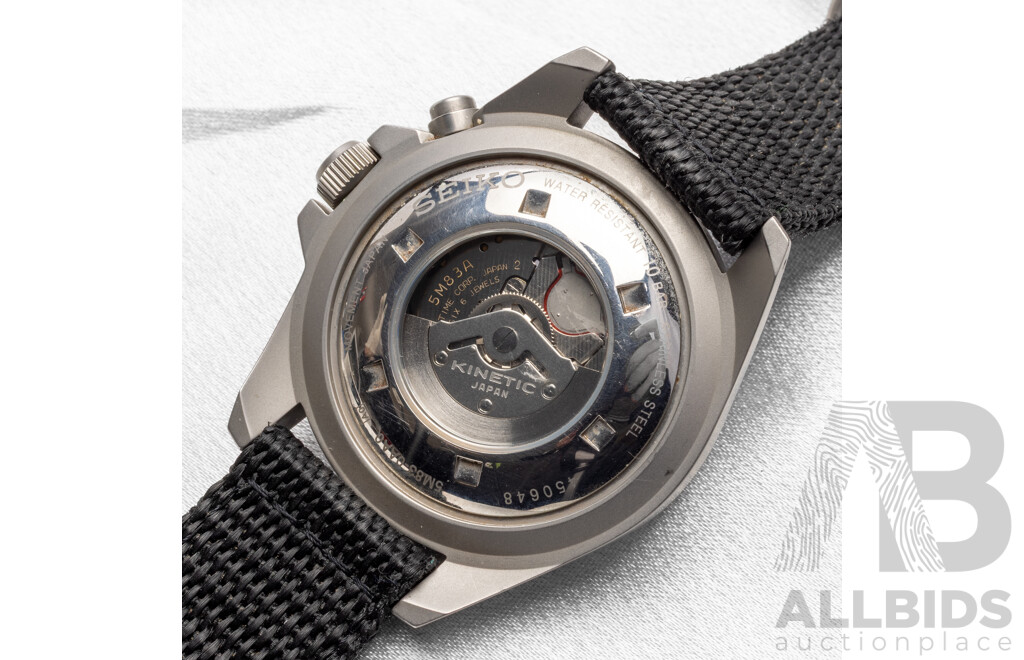 Seiko Kinetic Automatic Black Face Watch - Ref: 5M83-0AA0