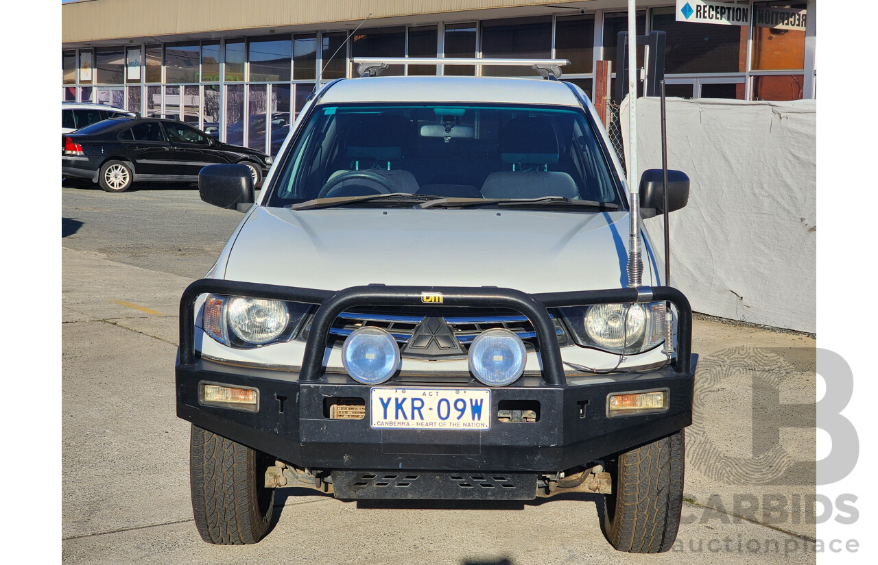 09/2009 Mitsubishi Triton GLX (4x4) ML MY09 Double Cab Utility White 3.2L