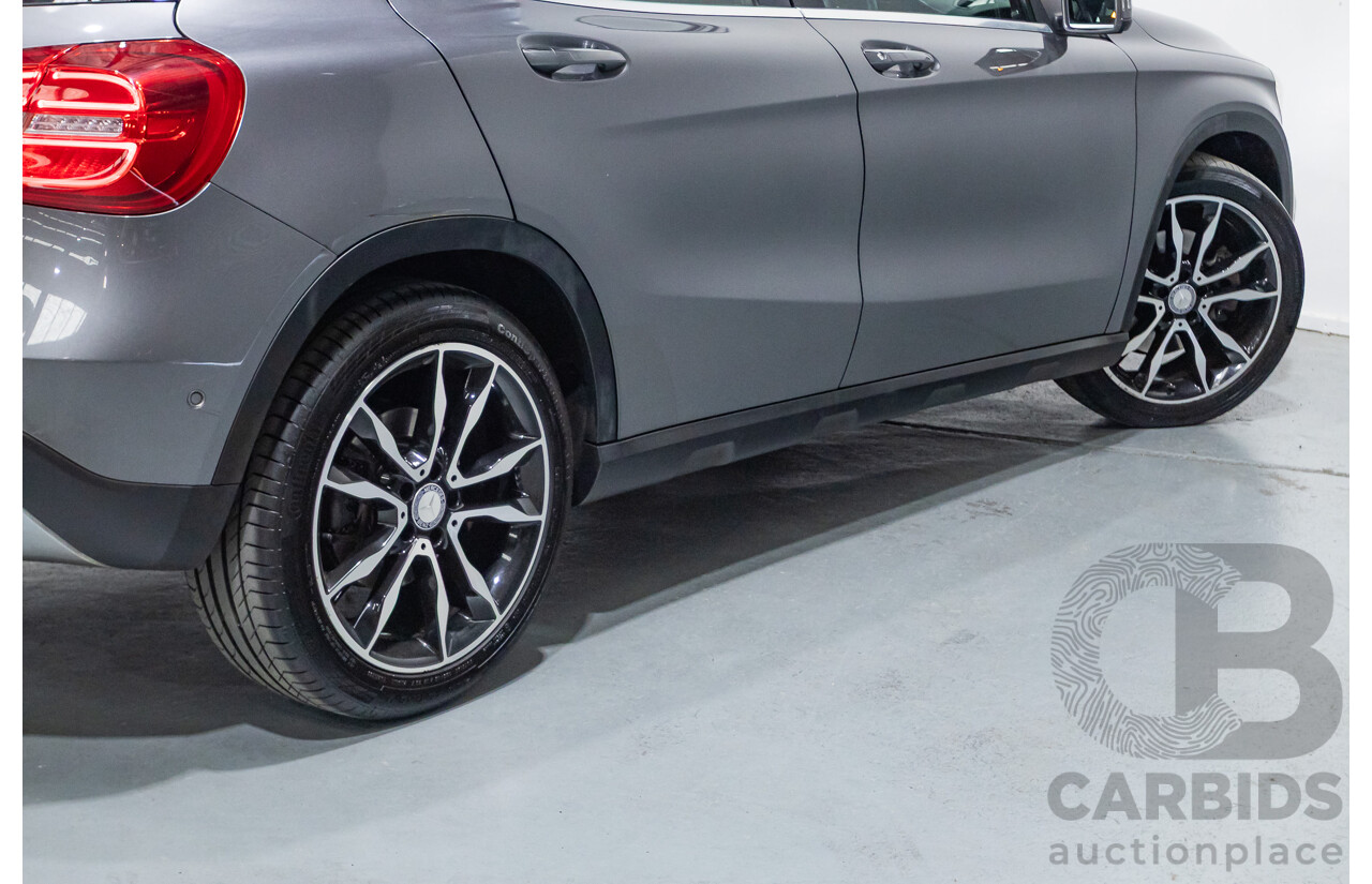 10/2015 Mercedes-Benz GLA 250 4Matic (AWD) X156 MY16 4d Wagon Mountain Grey Metallic Turbo 2.0L