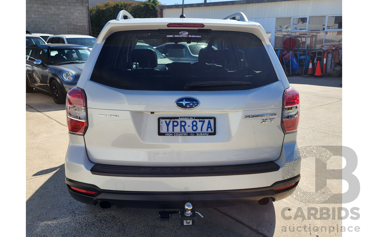 10/2014 Subaru Forester 2.0xt Premium MY14 4d Wagon White 2.0L