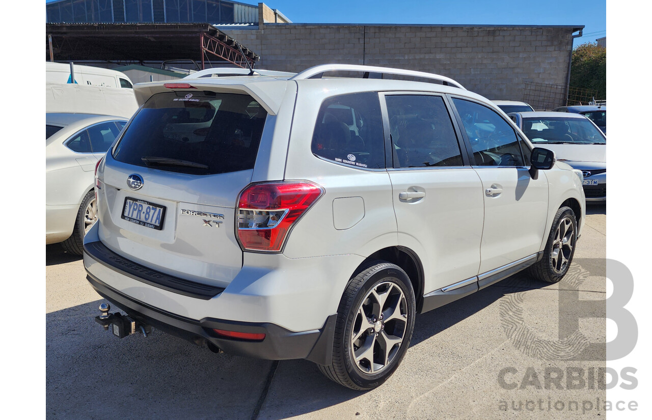 10/2014 Subaru Forester 2.0xt Premium MY14 4d Wagon White 2.0L