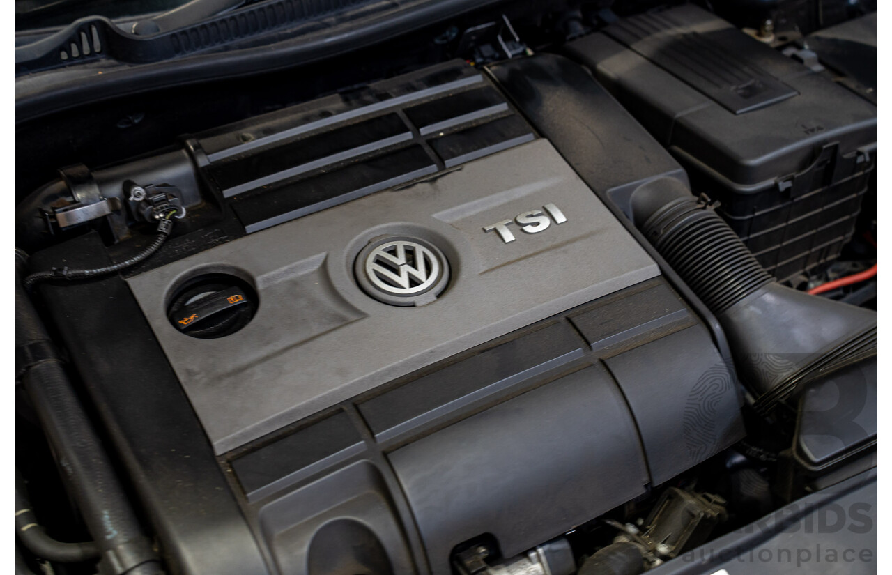05/2010 Volkswagen Golf R (AWD) 1K MY10 5d Hatchback Black Turbo 2.0L