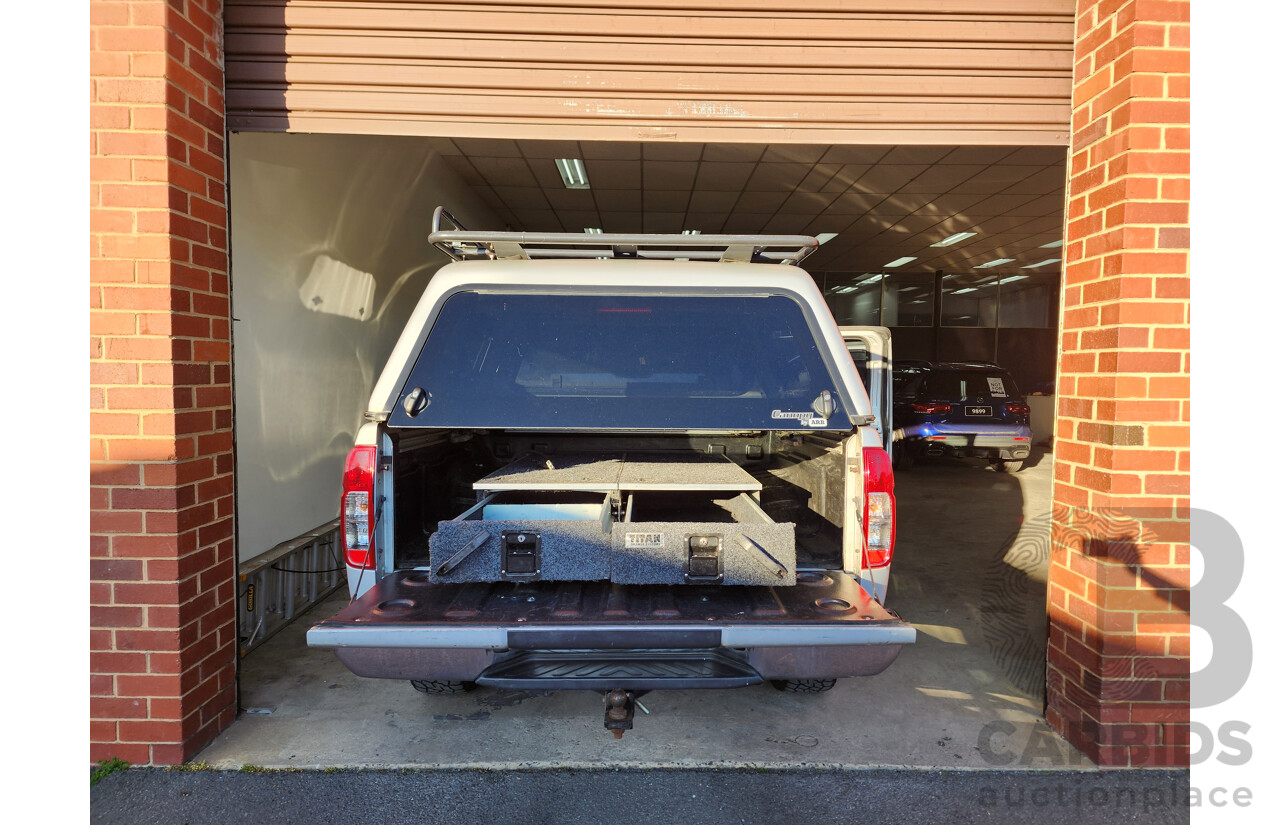 07/2010 Nissan Navara ST-X (4x4) D40 SERIES 4 Dual Cab P/Up Silver 2.5L