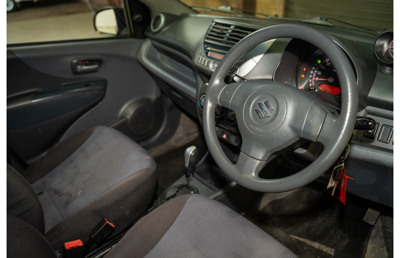 09/2014 Suzuki Alto GL GF MY12 5d Hatchback Red 1.0L