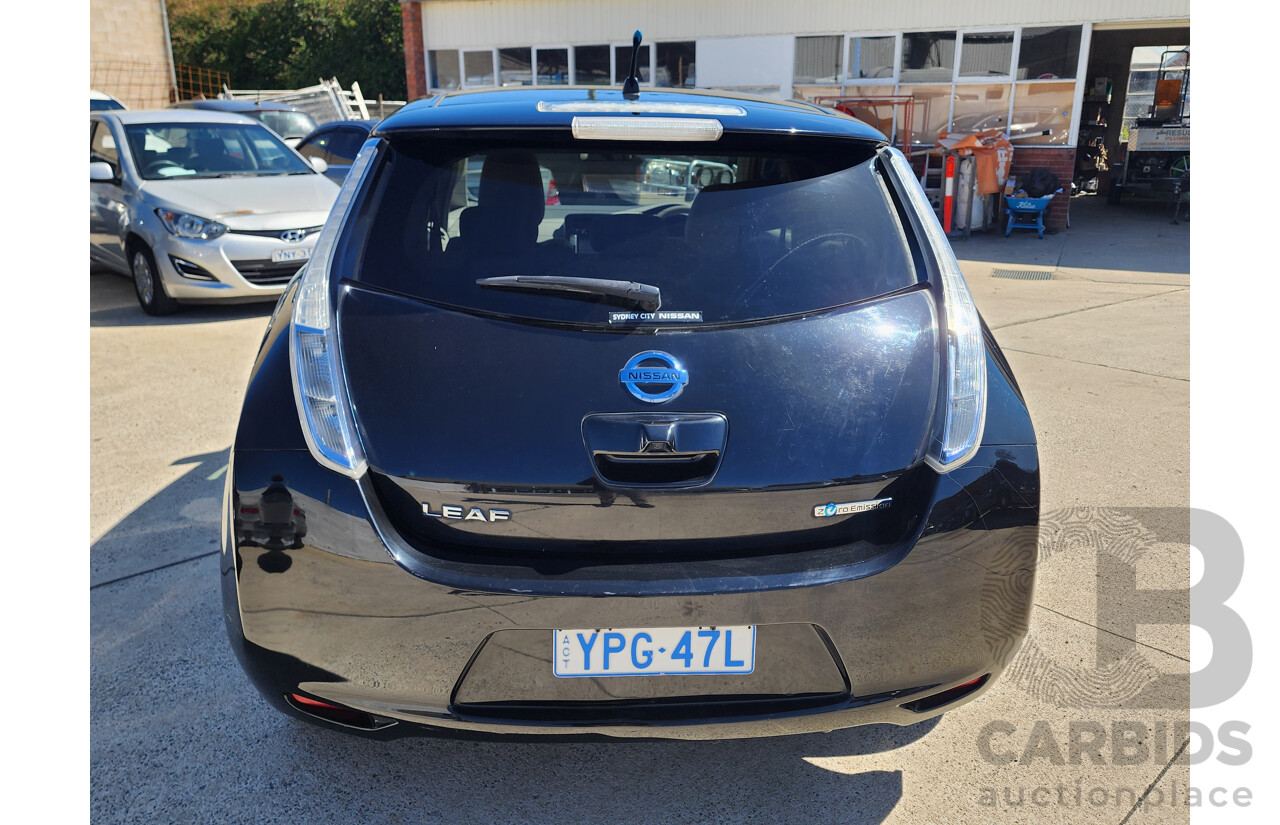 01/2013 Nissan Leaf ZE0 5d Hatchback Black 0.0