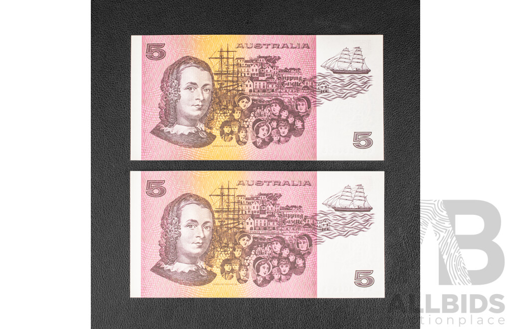Two Australian 1991 UNC Five Dollar Notes, R213 Fraser/Cole Consecutive QKG 204655  -  QKG 204656