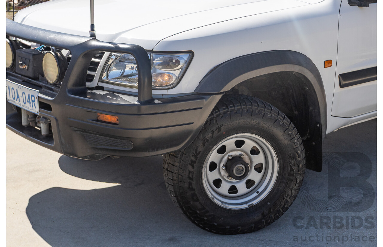 01/2004 Nissan Patrol DX (4x4) GU III 4D Wagon White Turbo Diesel 3.0L