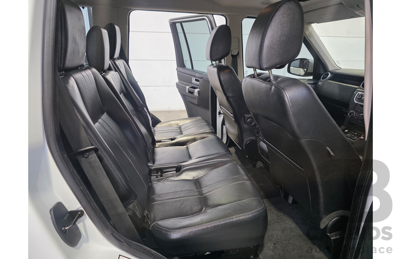 05/2015 Land Rover Discovery 3.0 SCV6 SE 4x4 MY16 4d Wagon White 3.0L