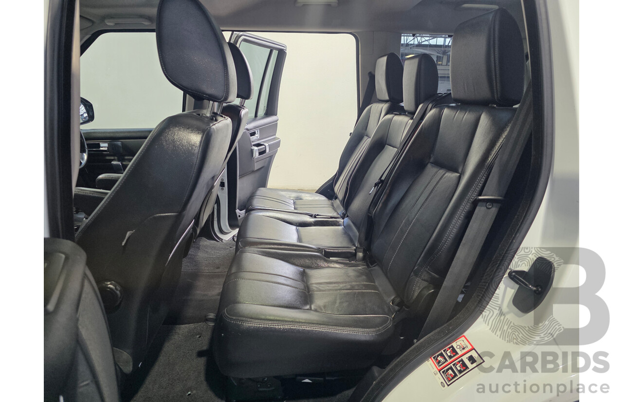 05/2015 Land Rover Discovery 3.0 SCV6 SE 4x4 MY16 4d Wagon White 3.0L