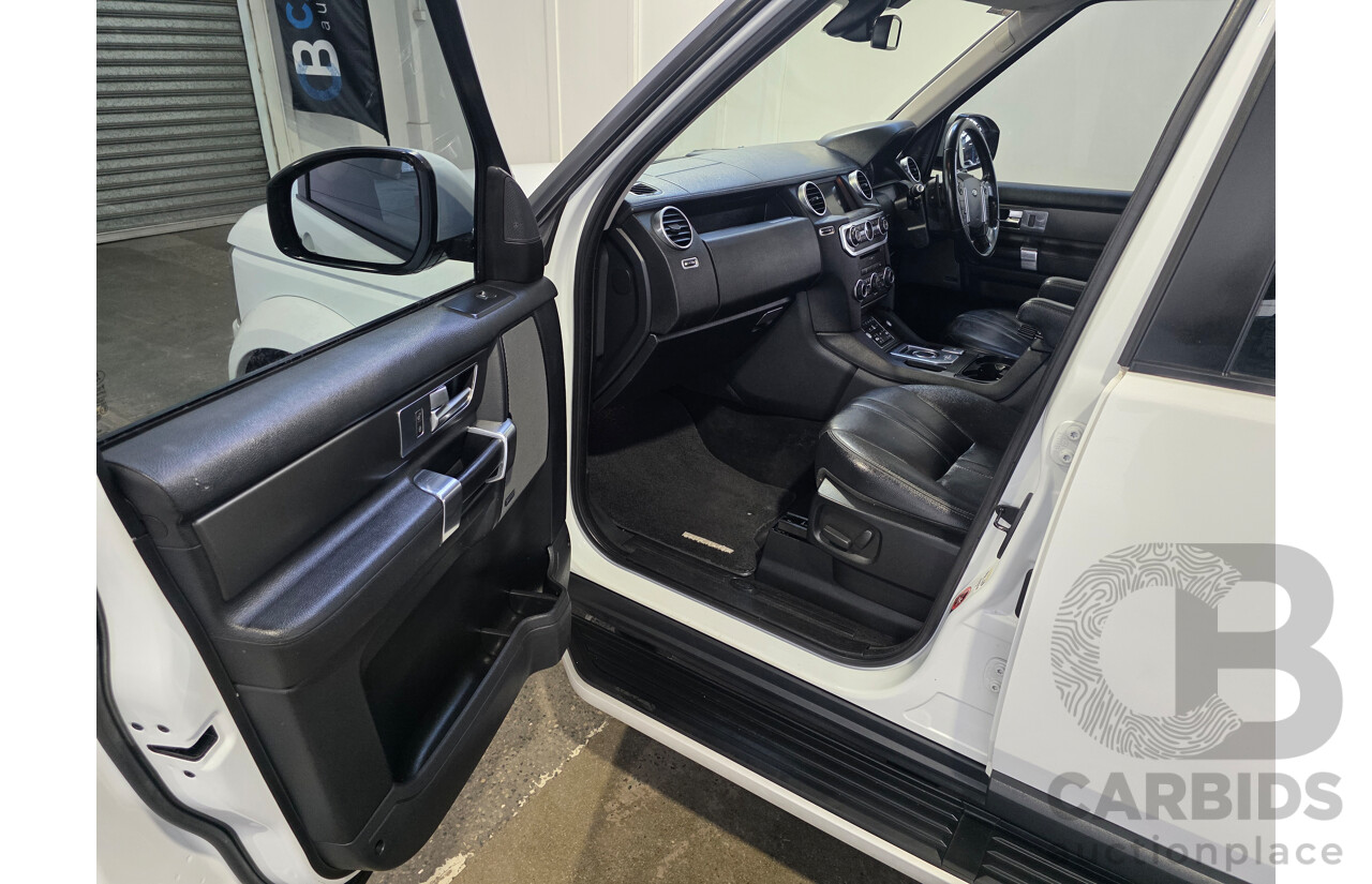 05/2015 Land Rover Discovery 3.0 SCV6 SE 4x4 MY16 4d Wagon White 3.0L