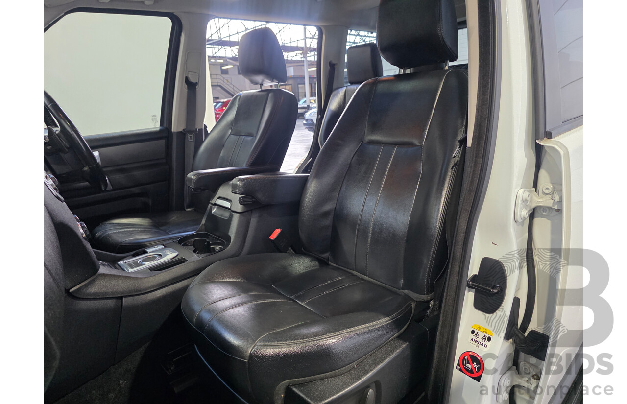 05/2015 Land Rover Discovery 3.0 SCV6 SE 4x4 MY16 4d Wagon White 3.0L