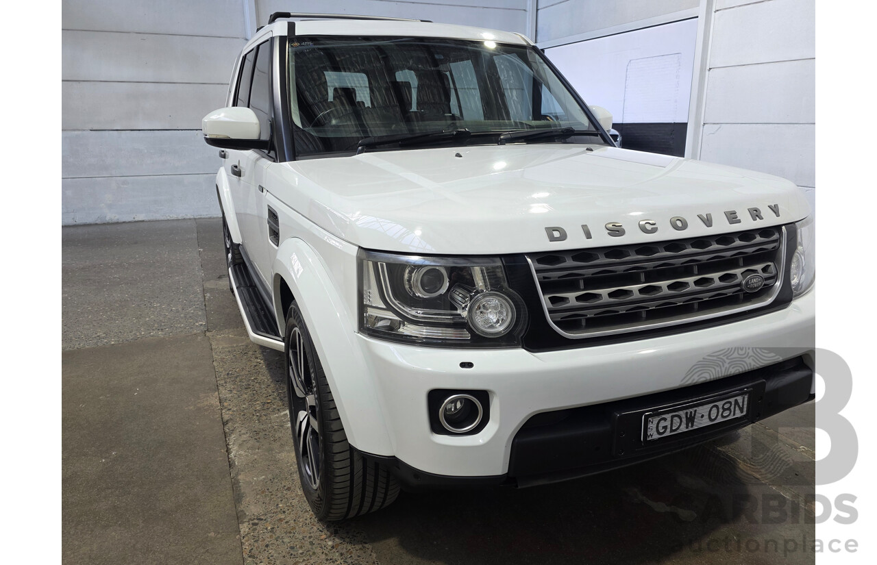 05/2015 Land Rover Discovery 3.0 SCV6 SE 4x4 MY16 4d Wagon White 3.0L