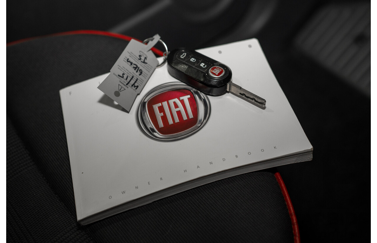 04/2015 Fiat 500 Lounge MY14 3d Hatchback Grey Turbo 0.9L