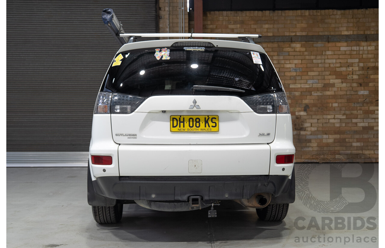 03/2012 Mitsubishi Outlander XLS (4x4) ZH MY12 4d Wagon White 2.4L