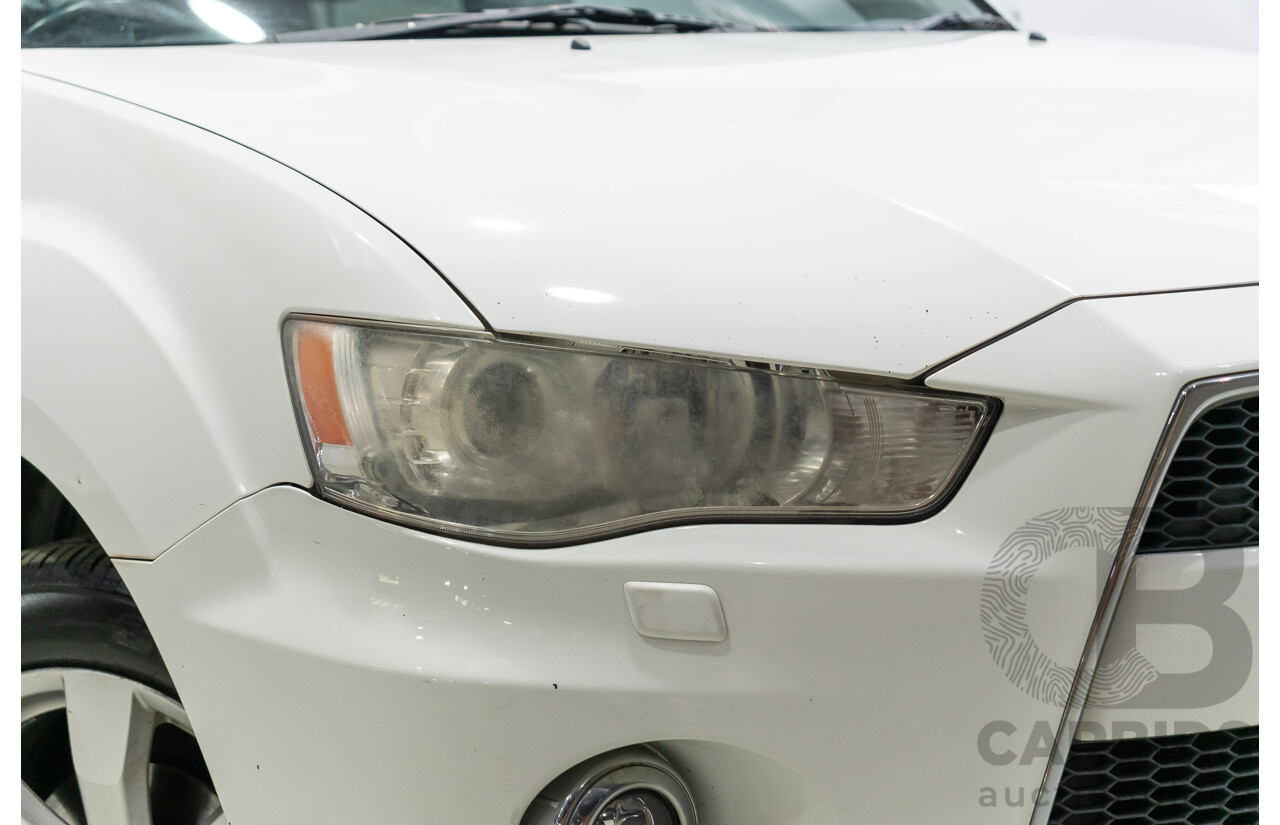 03/2012 Mitsubishi Outlander XLS (4x4) ZH MY12 4d Wagon White 2.4L