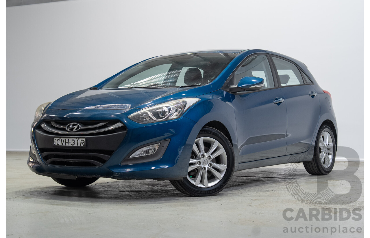 02/2014 Hyundai I30 Trophy GD MY14 5d Hatchback Blue 1.8L