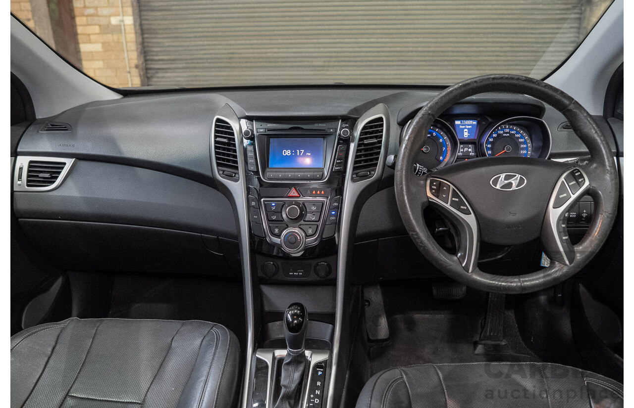 02/2014 Hyundai I30 Trophy GD MY14 5d Hatchback Blue 1.8L