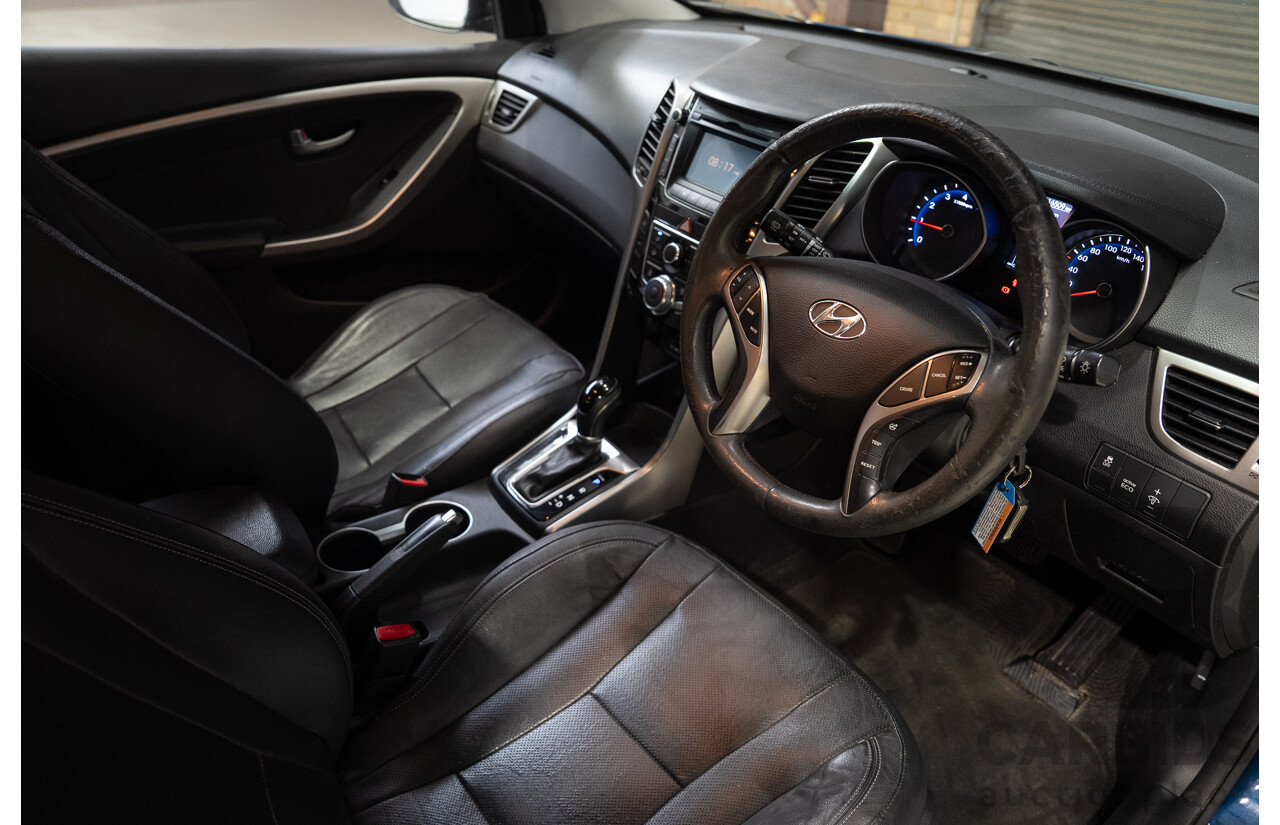 02/2014 Hyundai I30 Trophy GD MY14 5d Hatchback Blue 1.8L
