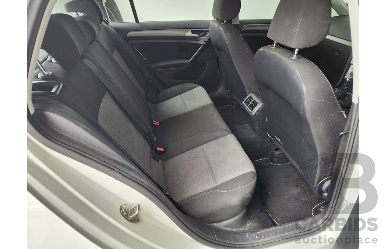 07/2014 Volkswagen Golf 90 TSI AU MY14 5d Hatchback White 1.4L