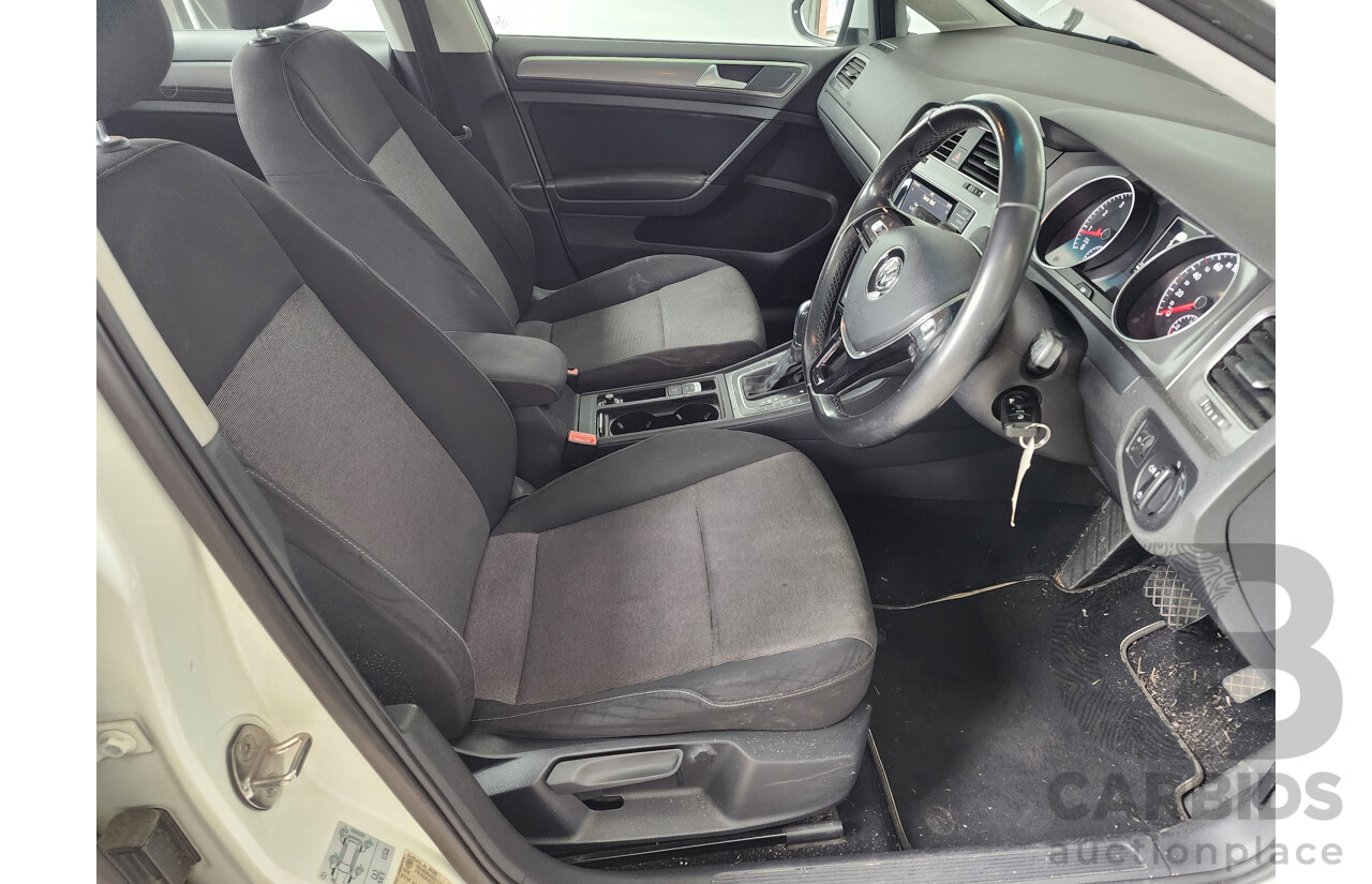 07/2014 Volkswagen Golf 90 TSI AU MY14 5d Hatchback White 1.4L