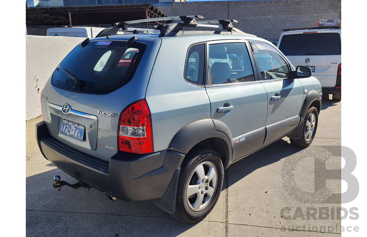 10/2004 Hyundai Tucson 4d Wagon Blue V6 2.7L