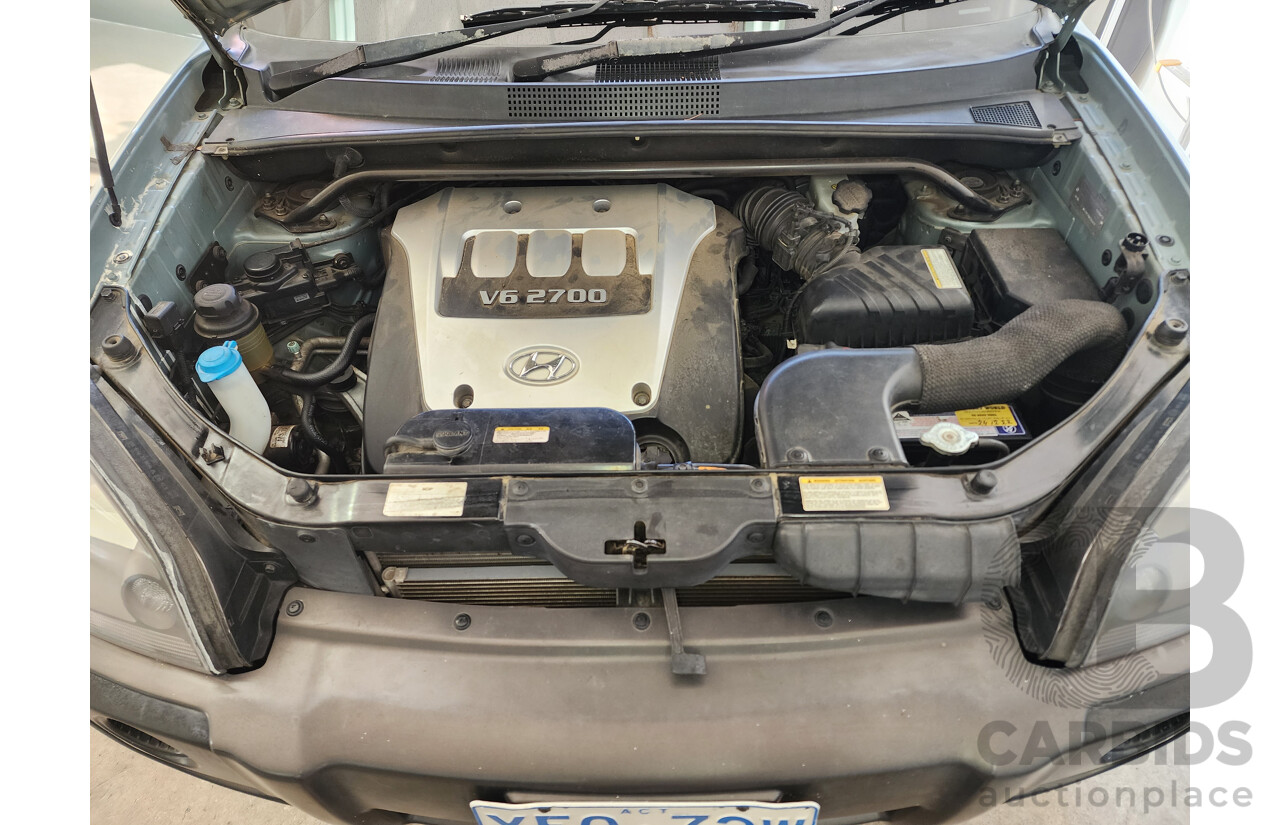 10/2004 Hyundai Tucson 4d Wagon Blue V6 2.7L