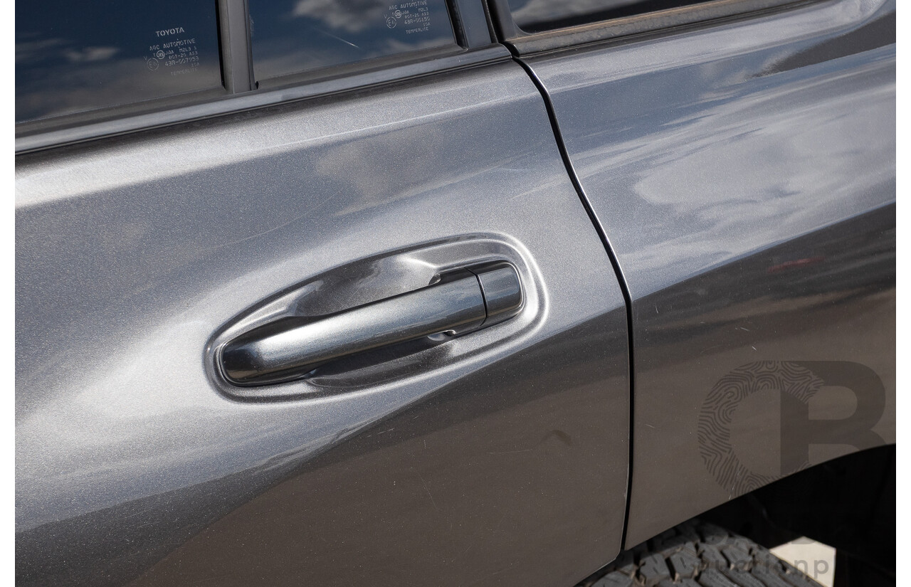 09/2015 Toyota Landcruiser Prado GXL (4x4) GDJ150R MY16 4D Wagon Magnetic Grey Metallic Turbo Diesel 2.8L - 7 seater