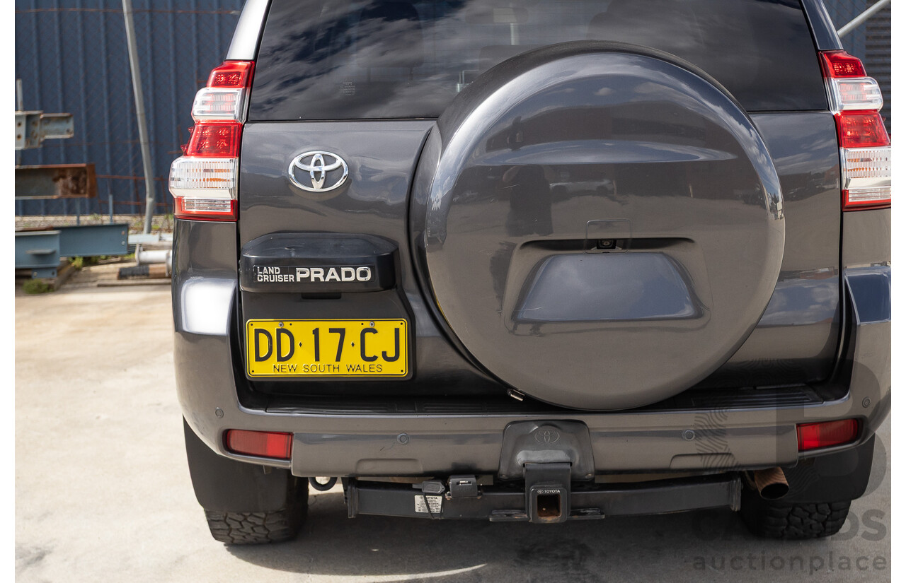 09/2015 Toyota Landcruiser Prado GXL (4x4) GDJ150R MY16 4D Wagon Magnetic Grey Metallic Turbo Diesel 2.8L - 7 seater