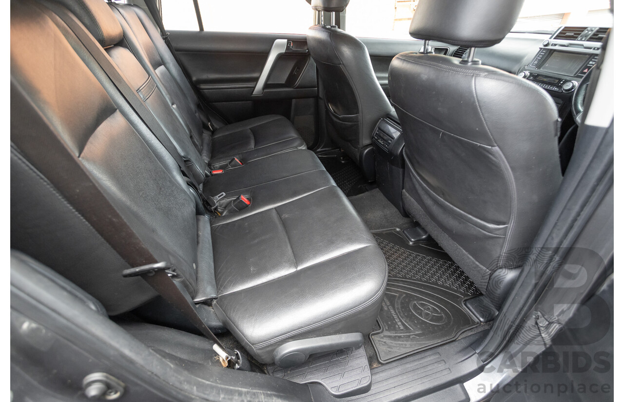 09/2015 Toyota Landcruiser Prado GXL (4x4) GDJ150R MY16 4D Wagon Magnetic Grey Metallic Turbo Diesel 2.8L - 7 seater