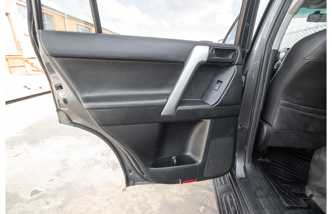 09/2015 Toyota Landcruiser Prado GXL (4x4) GDJ150R MY16 4D Wagon Magnetic Grey Metallic Turbo Diesel 2.8L - 7 seater