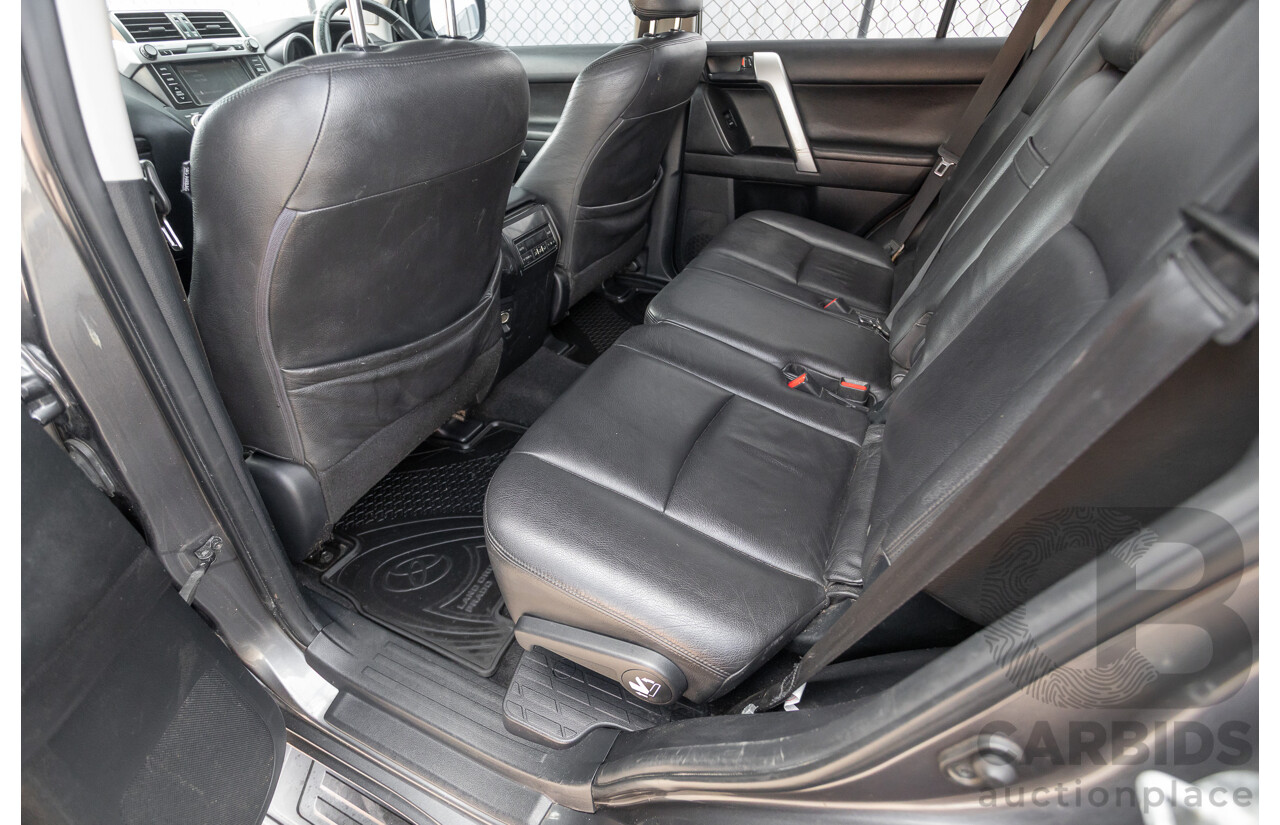 09/2015 Toyota Landcruiser Prado GXL (4x4) GDJ150R MY16 4D Wagon Magnetic Grey Metallic Turbo Diesel 2.8L - 7 seater