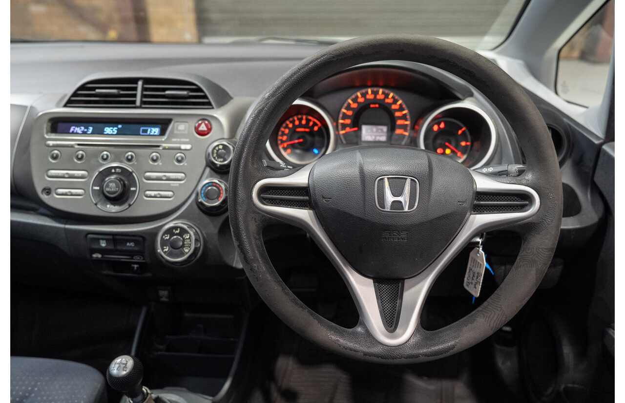 07/2009 Honda Jazz GLi GE 5D Hatchback Blue 1.3L