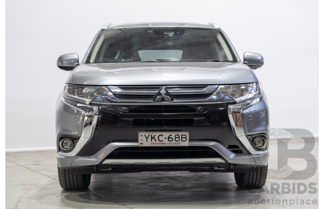10/2017 Mitsubishi Outlander EXCEED PHEV (AWD) ZK MY17 4d Wagon Grey 2.0L