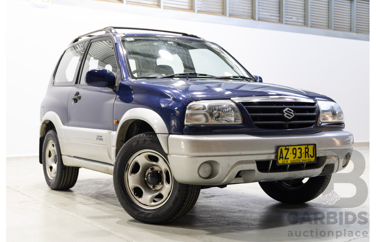 11/2003 Suzuki Grand Vitara Sports (4x4) Wide 2d Hardtop Blue 2.0L
