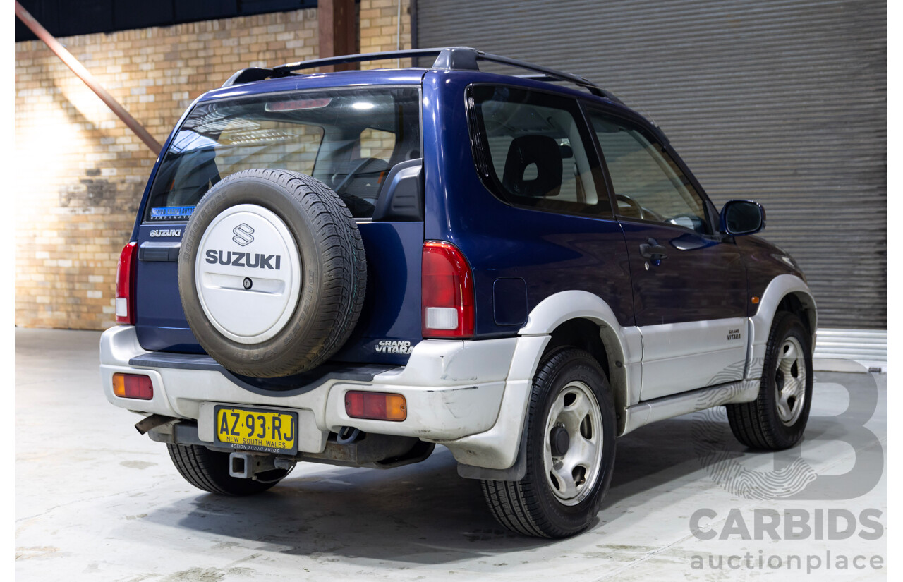 11/2003 Suzuki Grand Vitara Sports (4x4) Wide 2d Hardtop Blue 2.0L