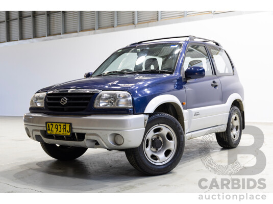 11/2003 Suzuki Grand Vitara Sports (4x4) Wide 2d Hardtop Blue 2.0L