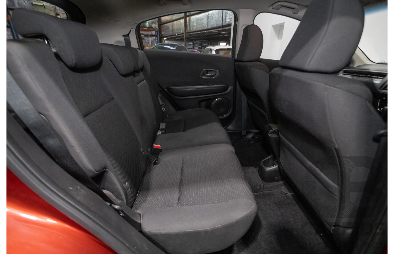 5/2019 Honda HR-V VTi-S MY19 4d Passion Red 1.8L
