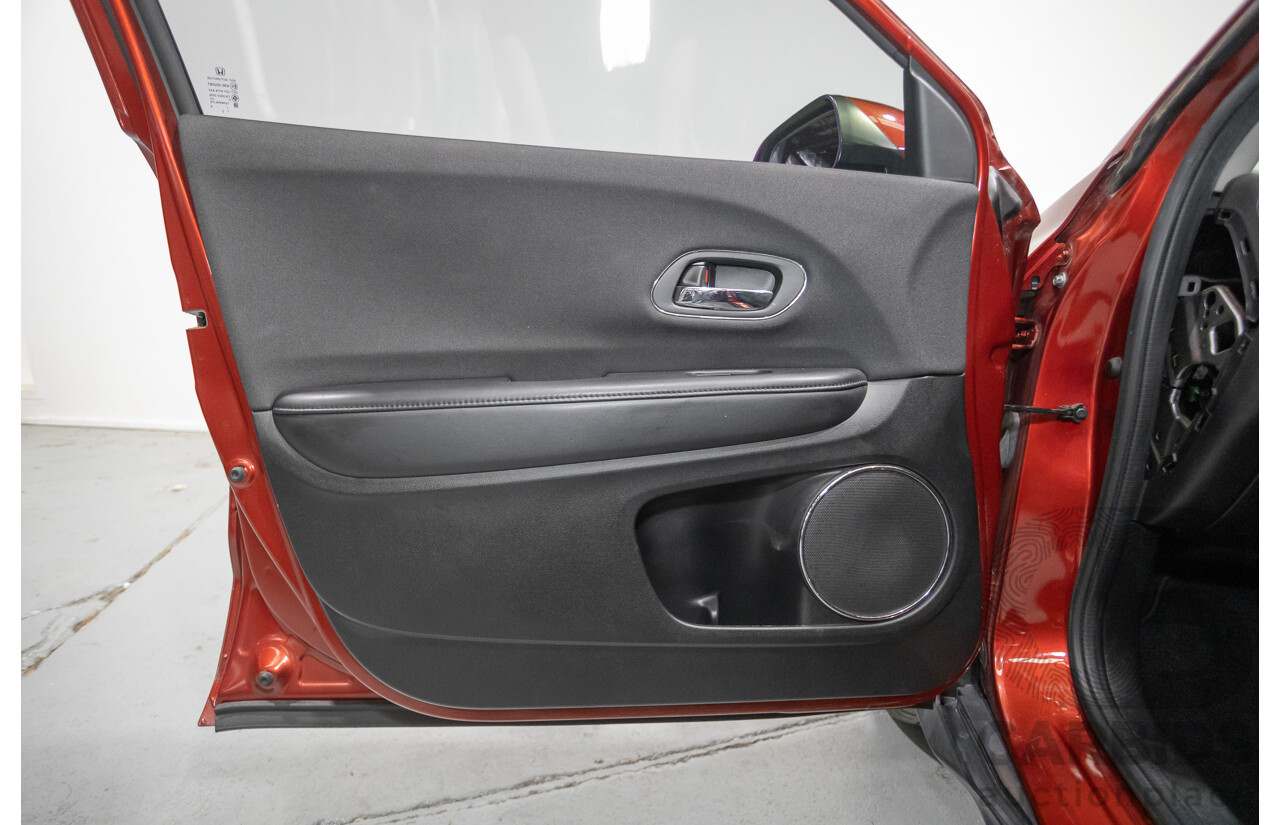 5/2019 Honda HR-V VTi-S MY19 4d Passion Red 1.8L