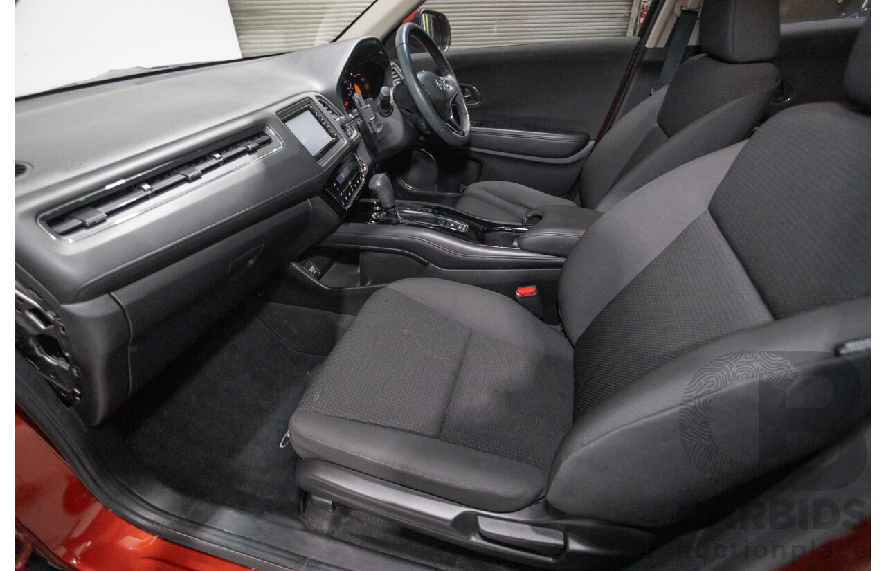5/2019 Honda HR-V VTi-S MY19 4d Passion Red 1.8L