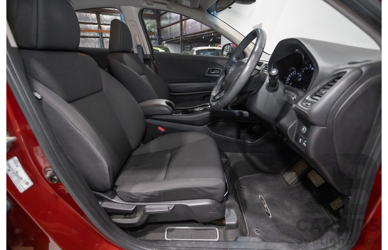 5/2019 Honda HR-V VTi-S MY19 4d Passion Red 1.8L
