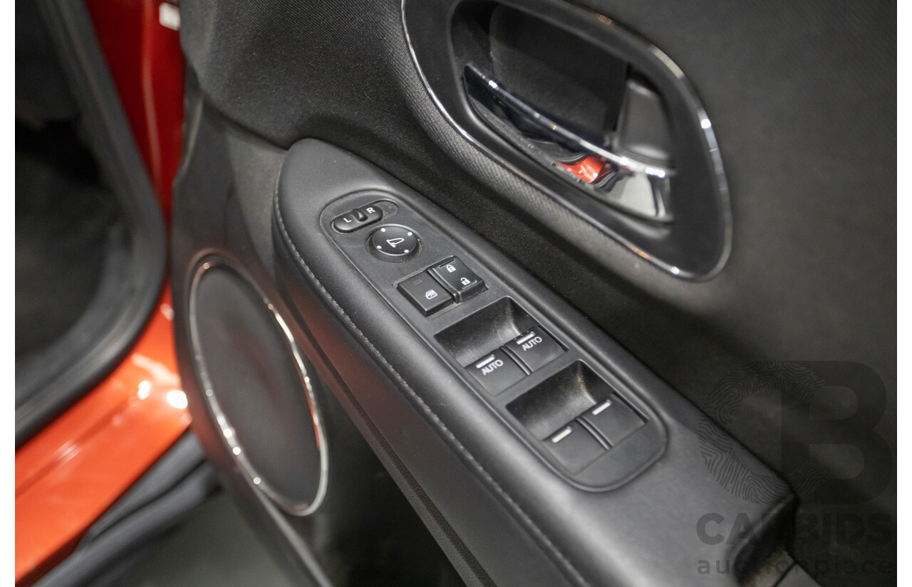 5/2019 Honda HR-V VTi-S MY19 4d Passion Red 1.8L
