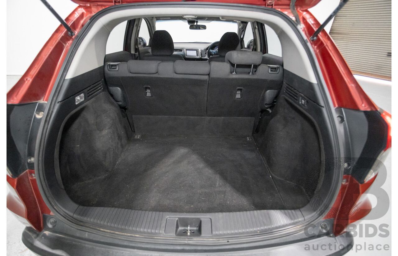 5/2019 Honda HR-V VTi-S MY19 4d Passion Red 1.8L