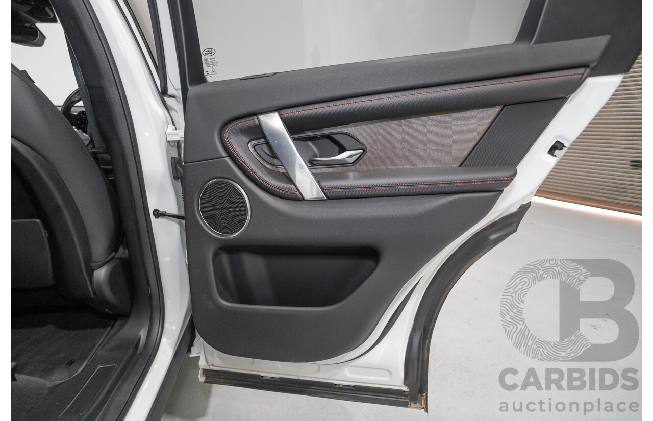10/2020 Land Rover Discovery Sport D180 R-Dynamic SE (AWD) L550 MY20.5 4d Wagon Fuji White Turbo 2.0L - 7 Seater