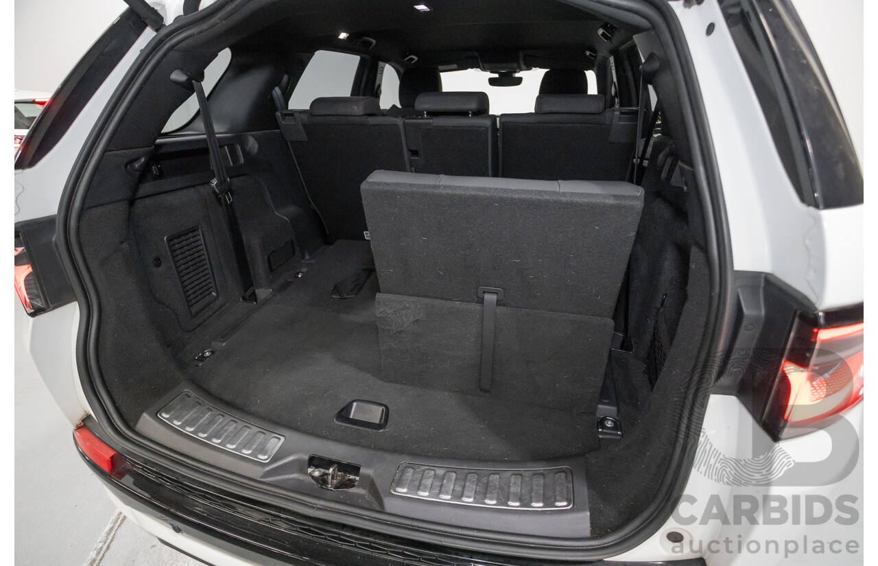 10/2020 Land Rover Discovery Sport D180 R-Dynamic SE (AWD) L550 MY20.5 4d Wagon Fuji White Turbo 2.0L - 7 Seater