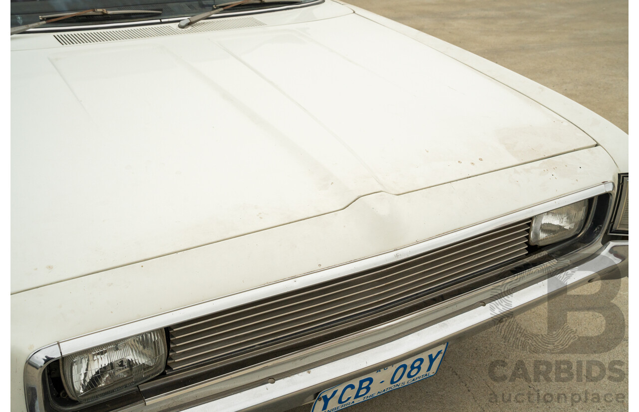 01/1972 Chrysler Valiant Charger VH 2d Coupe Alpine White 245ci 4.0L