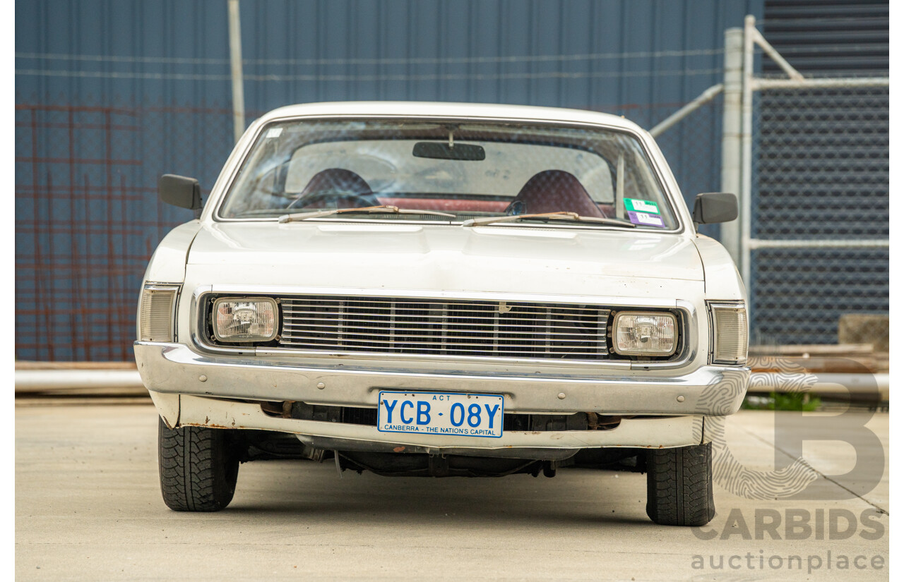 01/1972 Chrysler Valiant Charger VH 2d Coupe Alpine White 245ci 4.0L