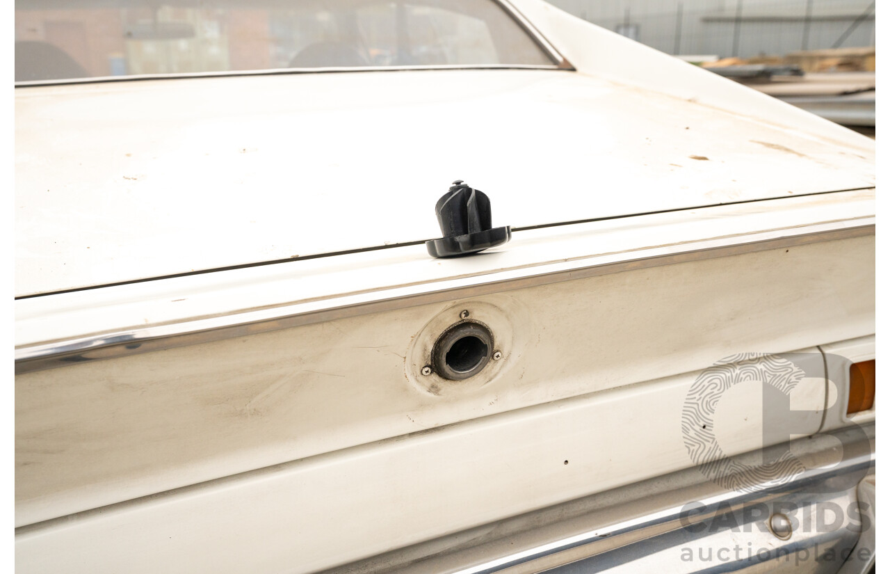 01/1972 Chrysler Valiant Charger VH 2d Coupe Alpine White 245ci 4.0L