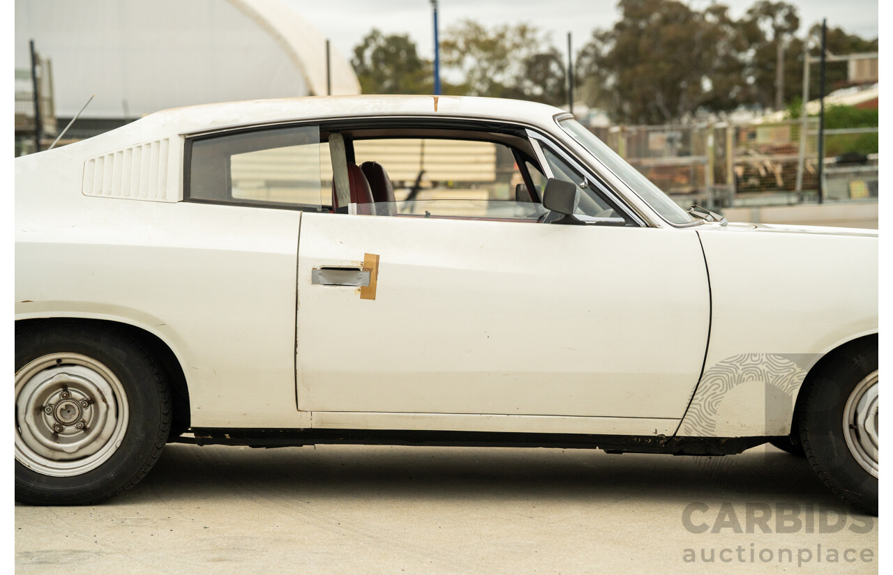 01/1972 Chrysler Valiant Charger VH 2d Coupe Alpine White 245ci 4.0L